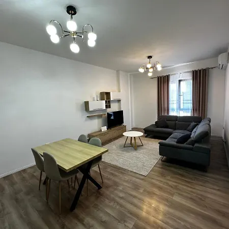 Apartment Myhouse At 21 Dhjetori *